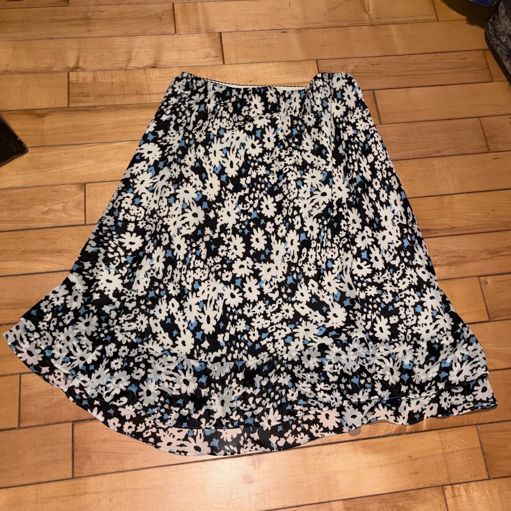 Floral Print Black & White Midi Skirt with Light Blue Accents